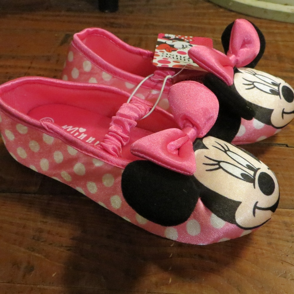 Minnie Mouse Slippers NWT - Picture 2 of 4